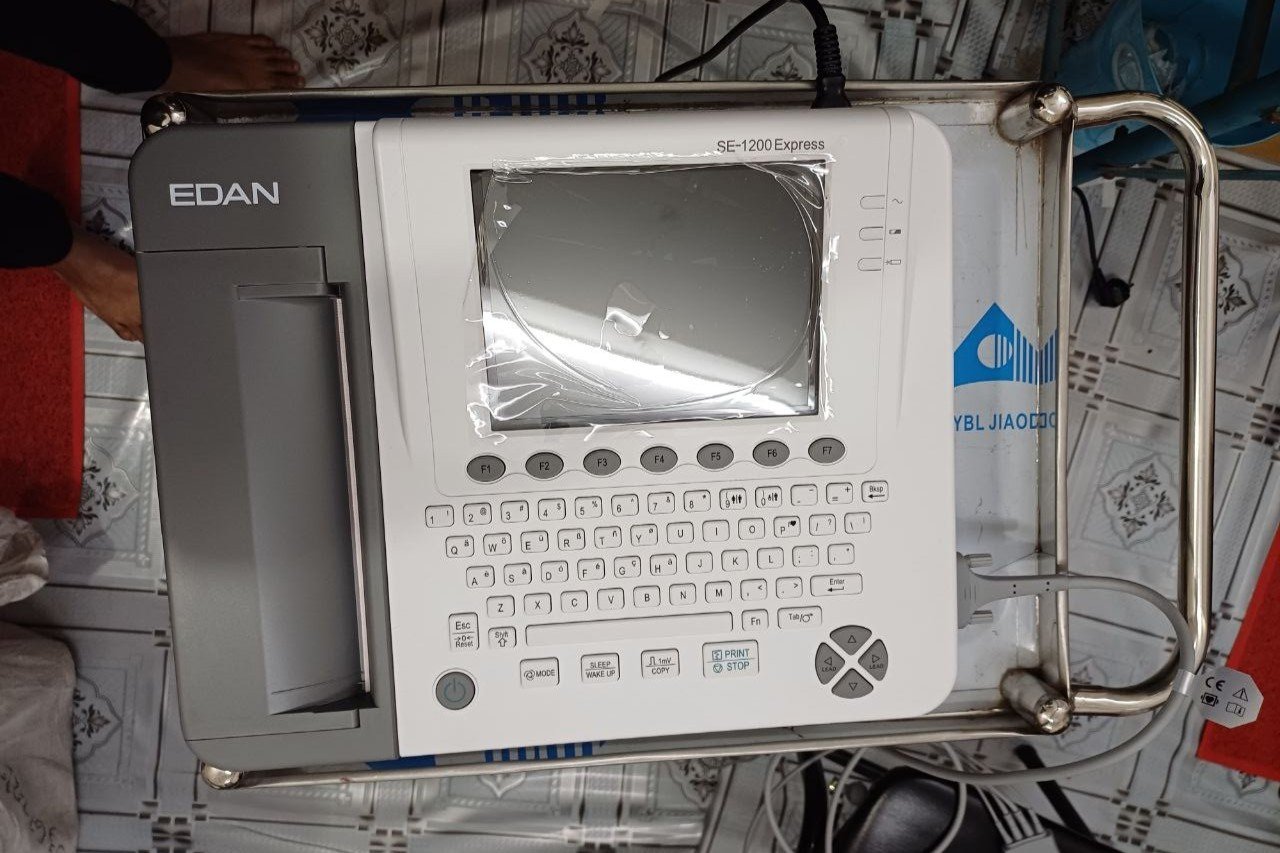 photo_6127391956305822911_y